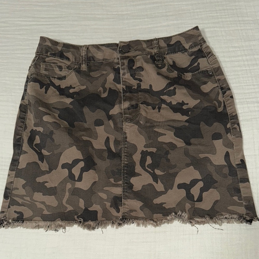XOXO Camo Print Women's Skirt